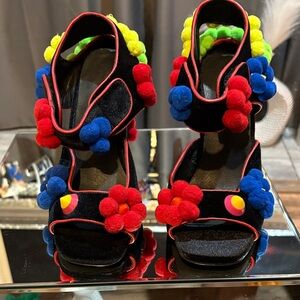 PRIVILEGED BY J.C. DOSSIER: FIORE HEELS